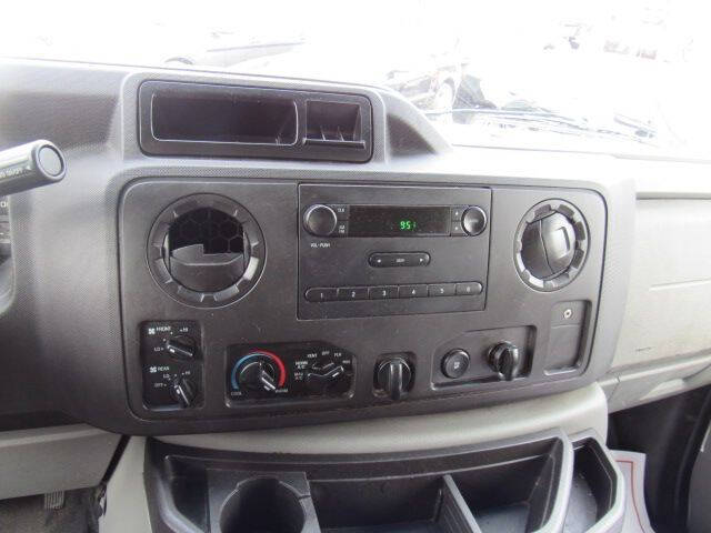2014 Ford E-Series