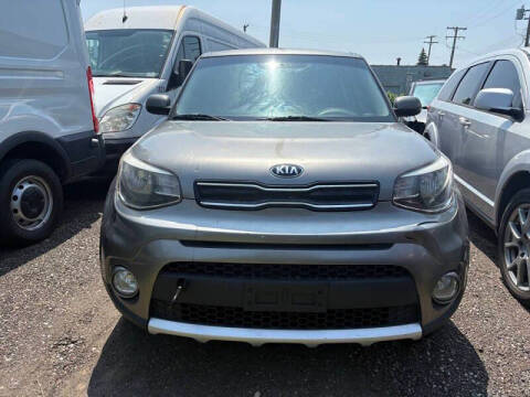 2018 Kia Soul +