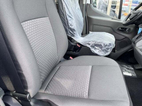 2025 Ford Transit 350 XLT