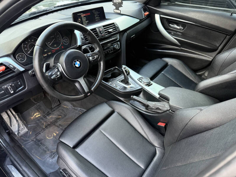2016 BMW 3 Series 328i