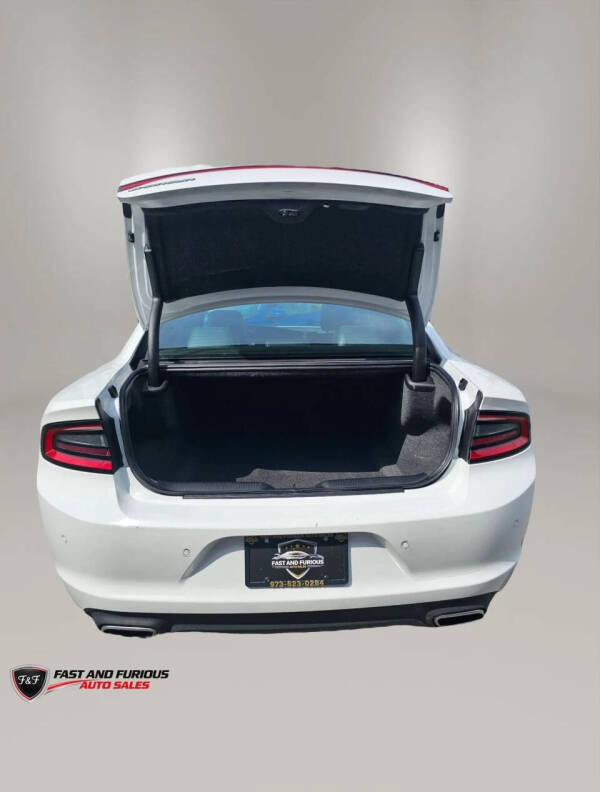 2021 Dodge Charger SXT