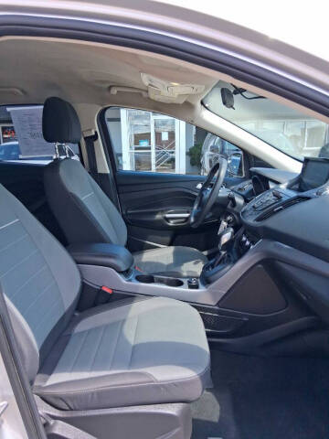 2015 Ford Escape SE