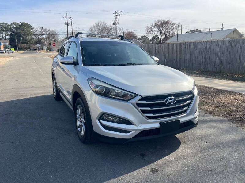2017 Hyundai Tucson SE Plus