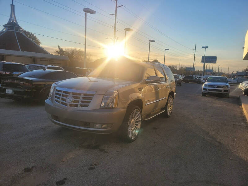 2009 Cadillac Escalade Base photo 3