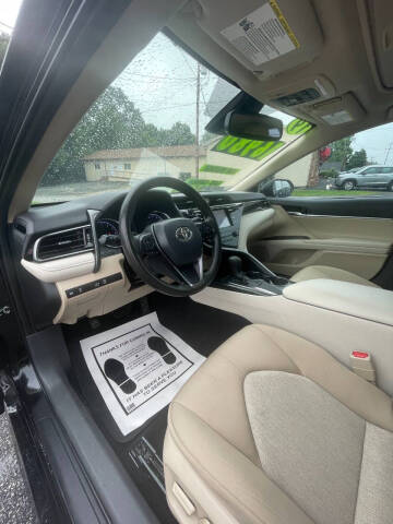 2019 Toyota Camry LE