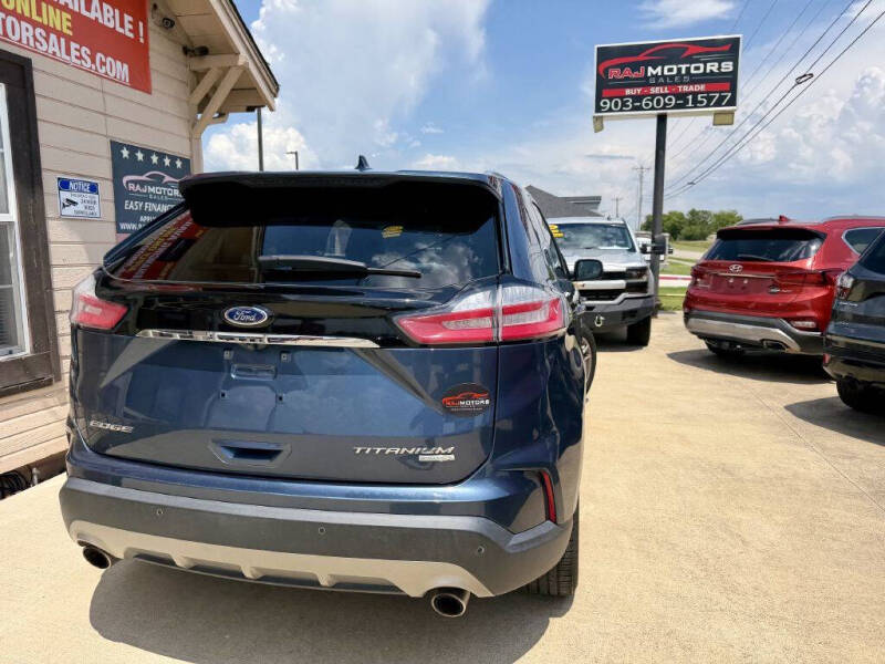 2019 Ford Edge Titanium
