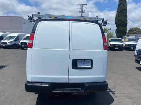 2017 Chevrolet Express 2500