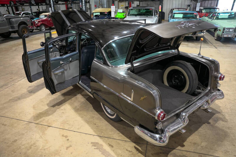 1955 Pontiac Chieftain