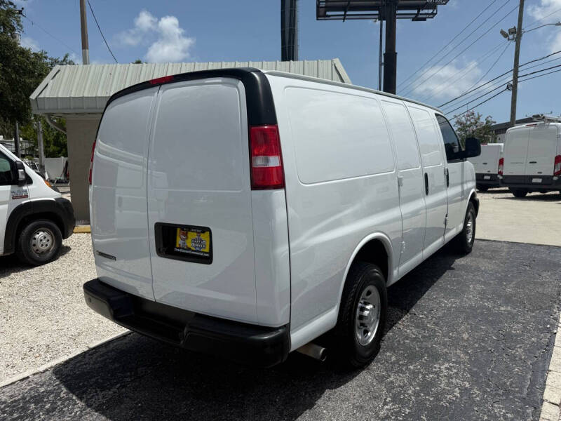 2019 Chevrolet Express 2500