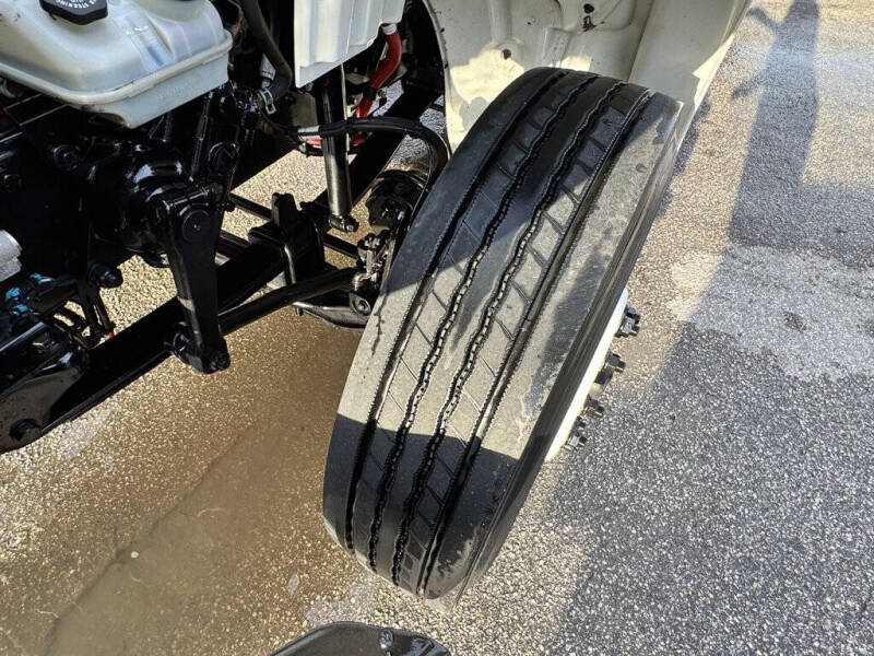 2022 Freightliner M2 106