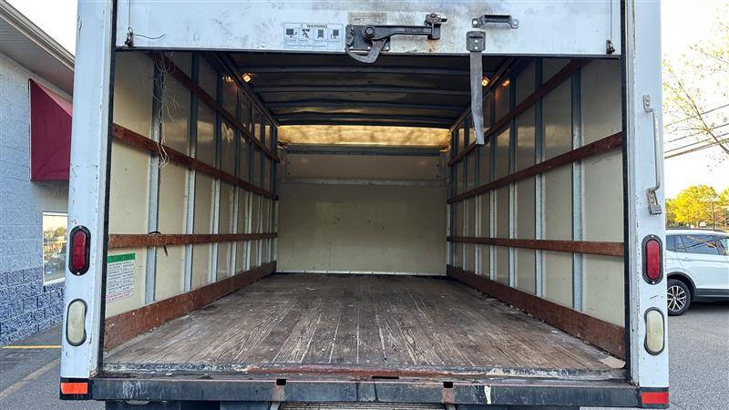 2002 Ford E-Series E-350 SD