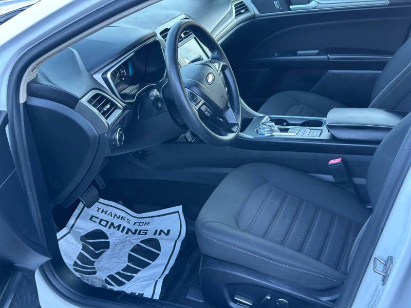 2020 Ford Fusion Hybrid SE