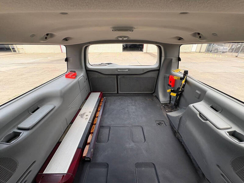 2002 Ford Excursion XLT