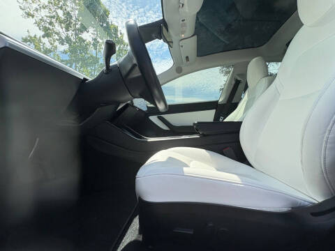 2019 Tesla Model 3 Standard Range Plus