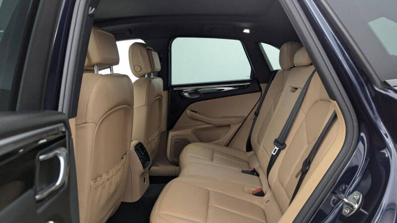 2019 Porsche Macan S