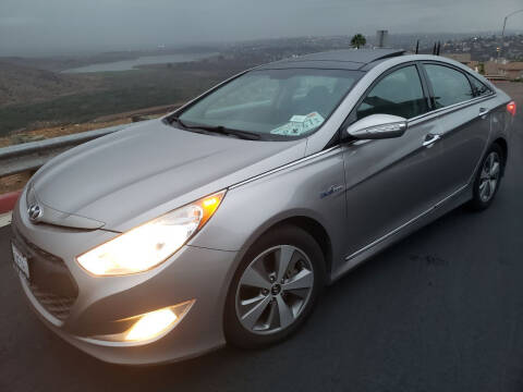 2015 Hyundai Sonata Hybrid for sale at Trini-D Auto Sales Center in San Diego CA