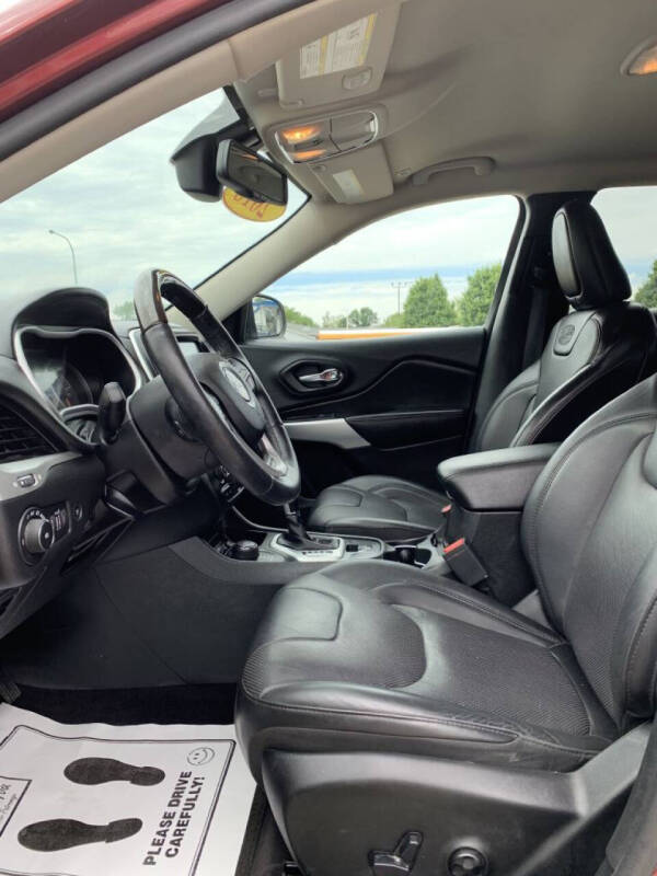 2018 Jeep Cherokee Overland