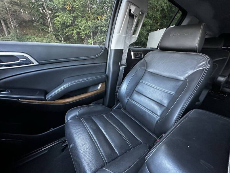 2020 GMC Yukon XL Denali