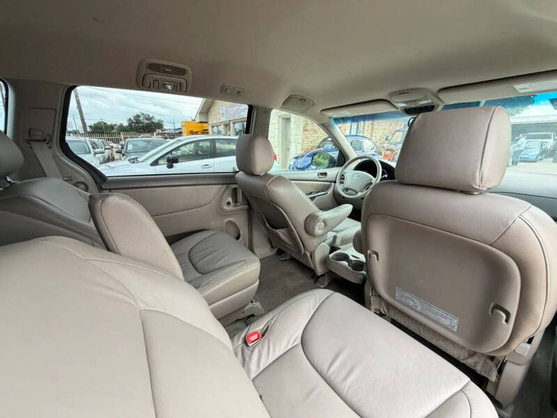 2006 Toyota Sienna