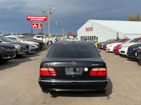 2000 Mercedes-Benz E-Class E 320 4MATIC