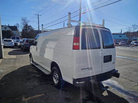 2015 GMC Savana 2500