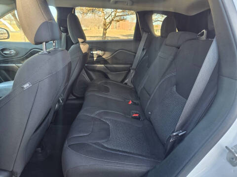 2019 Jeep Cherokee Latitude