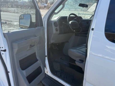 2014 Ford E-Series E-350 SD XL