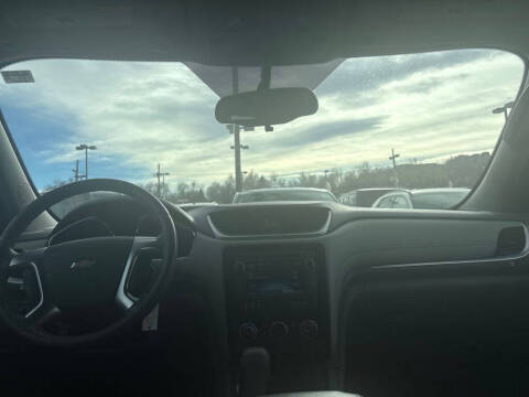 2017 Chevrolet Traverse LT