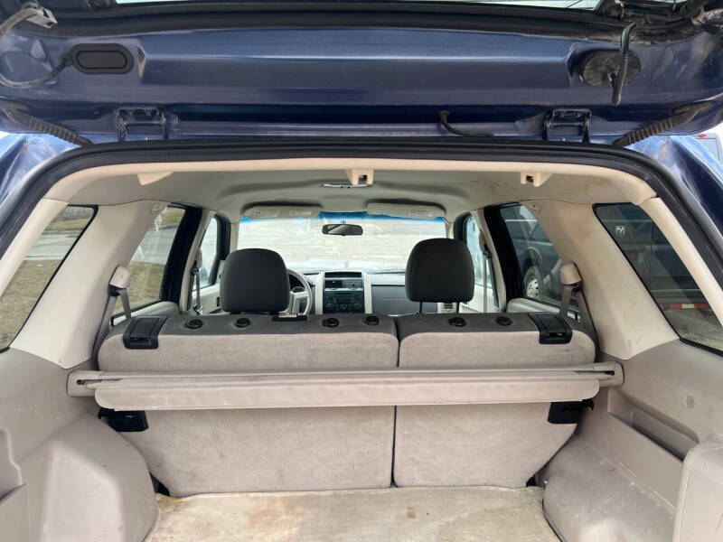 2010 Ford Escape XLS