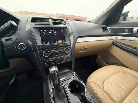 2017 Ford Explorer XLT