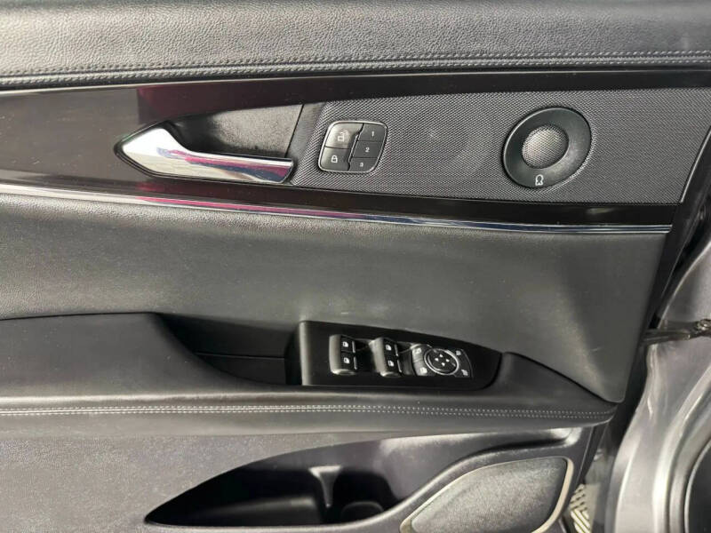 2021 Lincoln Nautilus Reserve