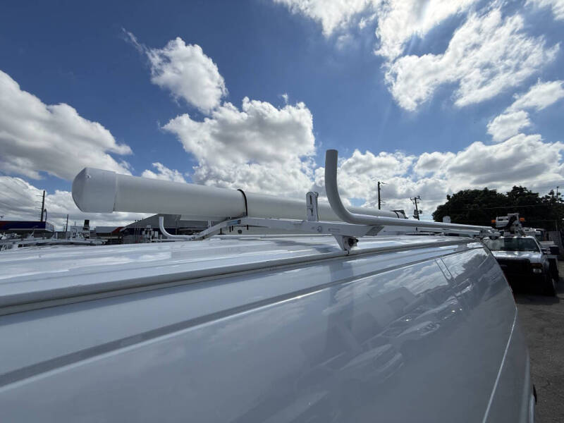 2018 GMC Savana 2500