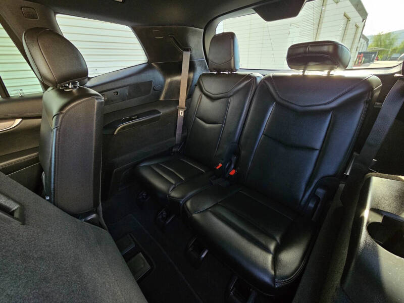 2024 Cadillac XT6 Luxury