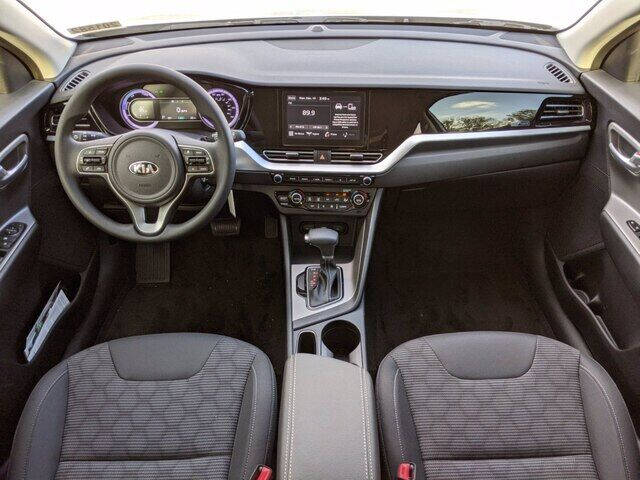 2020 Kia Niro LX