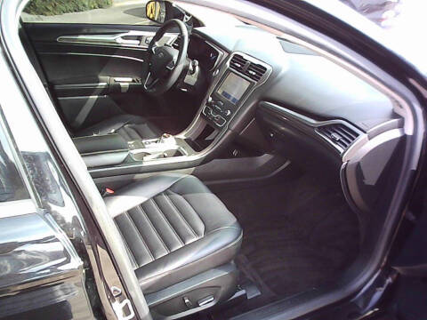 2020 Ford Fusion SEL