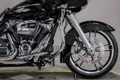 2017 Harley-Davidson Road Glide Special