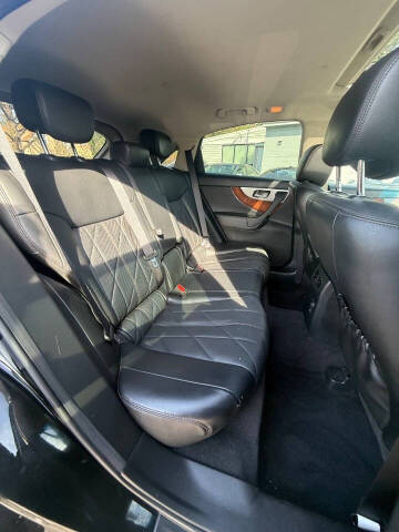 2014 Infiniti QX70