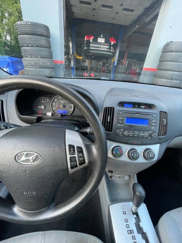 2009 Hyundai Elantra SE