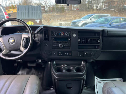 2017 Chevrolet Express 3500