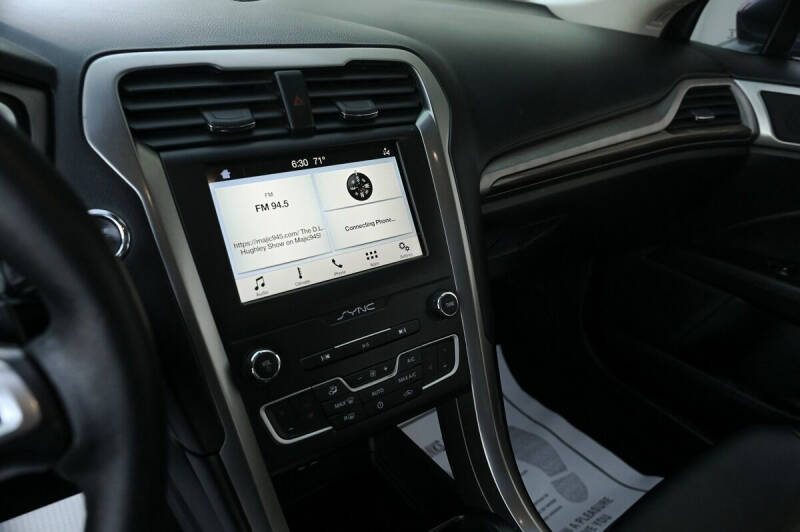 2019 Ford Fusion SEL