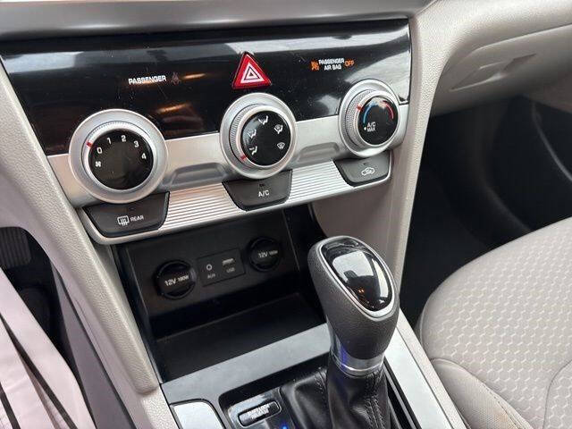 2019 Hyundai Elantra