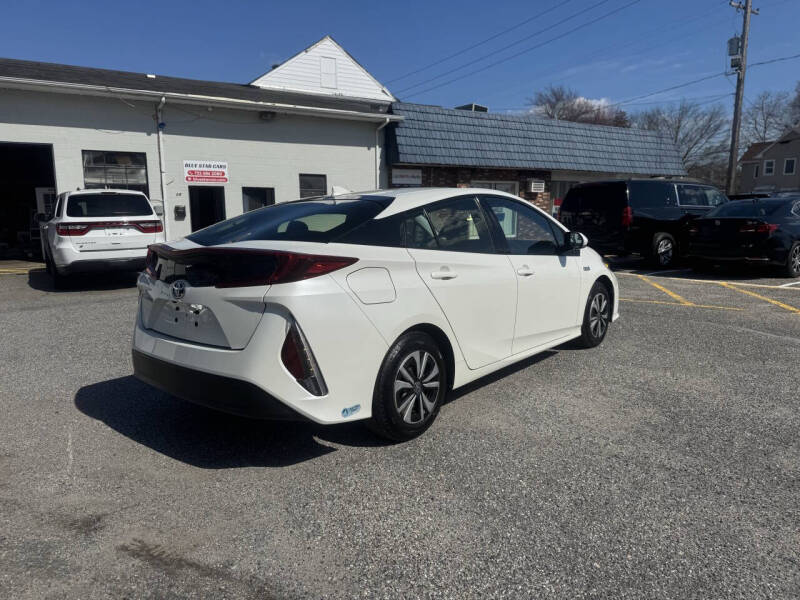 2017 Toyota Prius Prime Plus