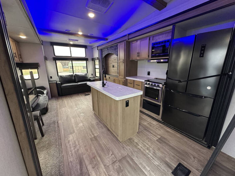 2023 Forest River Timberwolf Limited  39DL