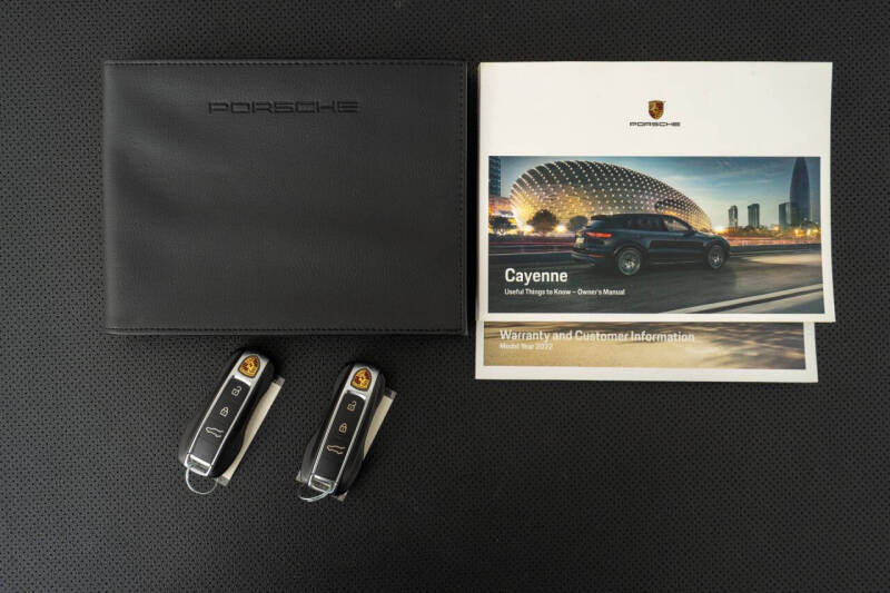 2022 Porsche Cayenne Coupe
