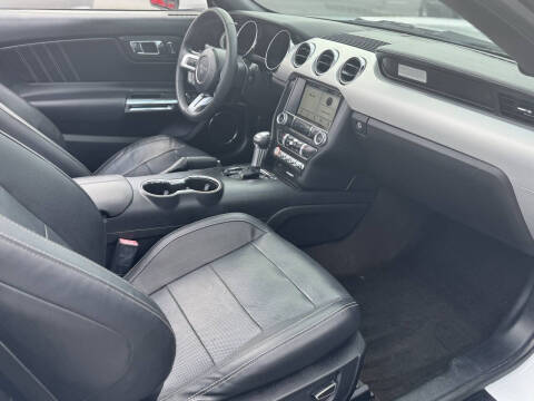 2017 Ford Mustang EcoBoost Premium