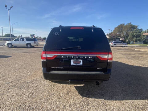 2016 Lincoln Navigator Select