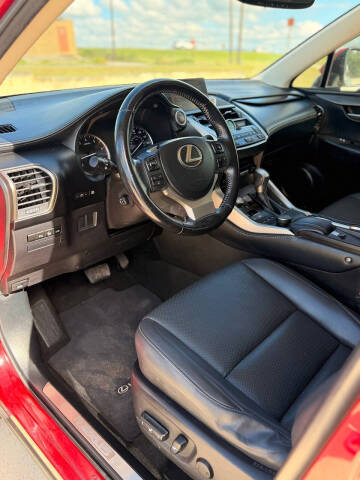 2017 Lexus NX 200t