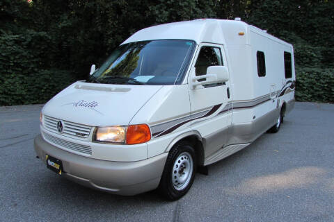 2001 Winnebago Rialta