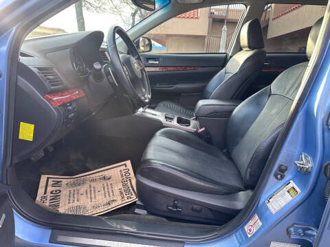 2012 Subaru Outback 2.5i Limited