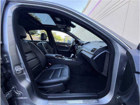 2011 Mercedes-Benz C-Class C 300 Sport